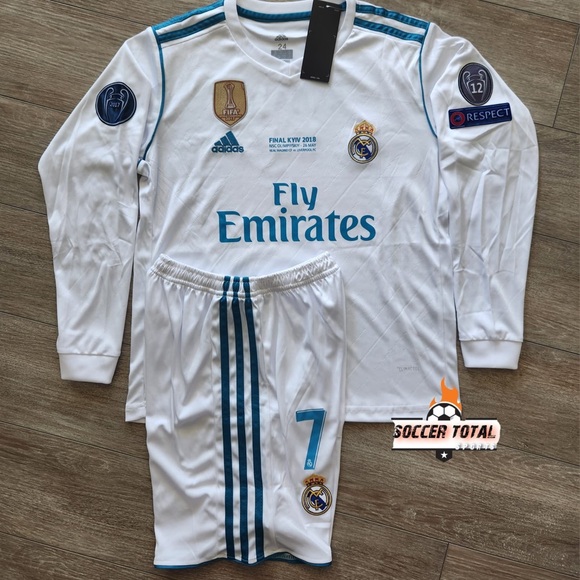 Real Madrid set for kids Retro Ronaldo 7 - Picture 3 of 5